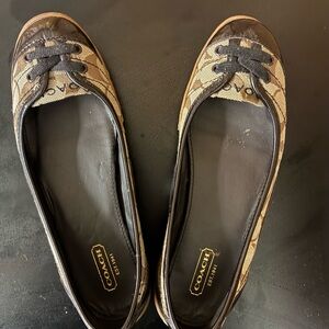 Coach Women's Tan and Brown Loafers